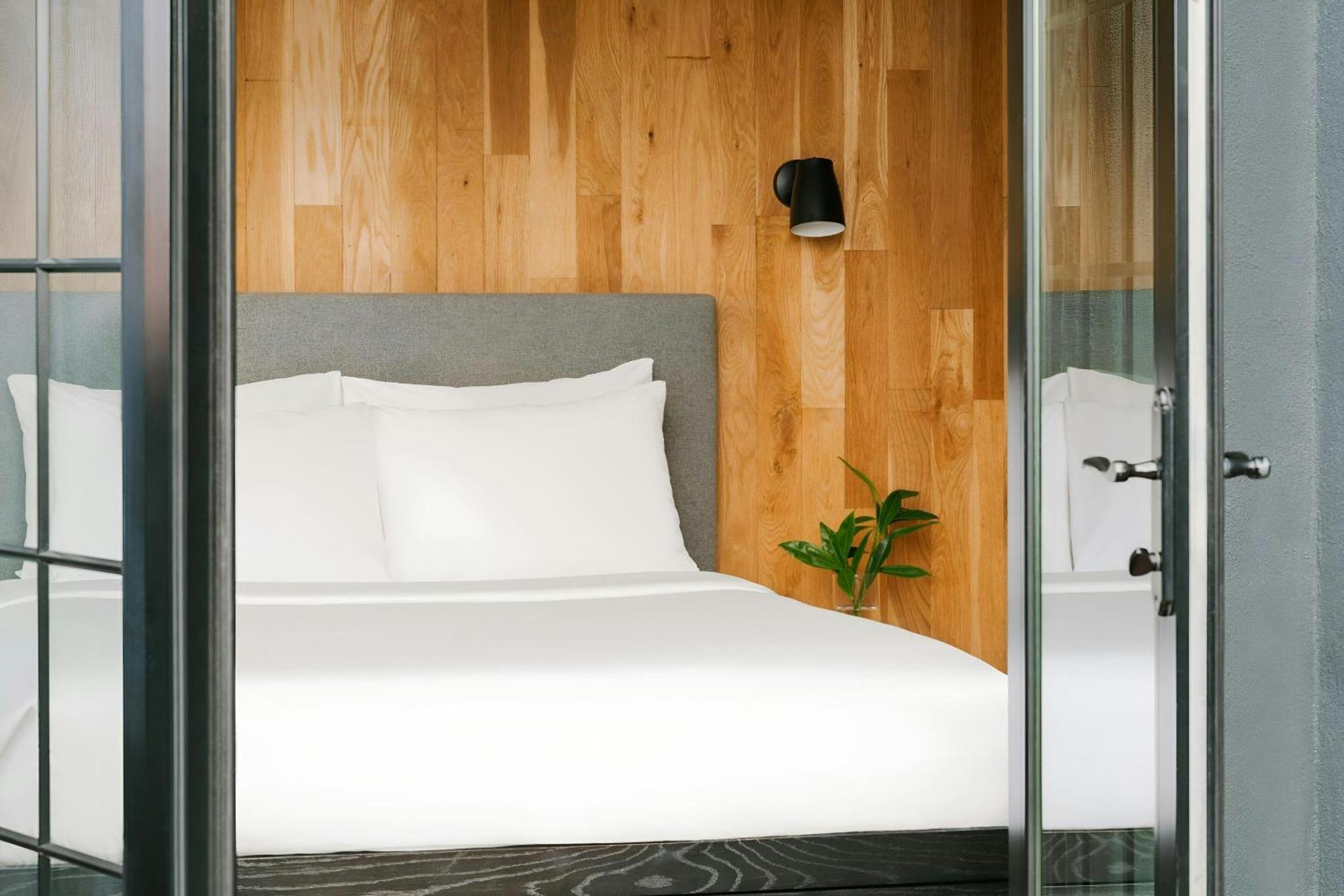 The Industrialist Hotel Gowanus Brooklyn, Sonder By Marriott Bonvoy New York City Exterior photo